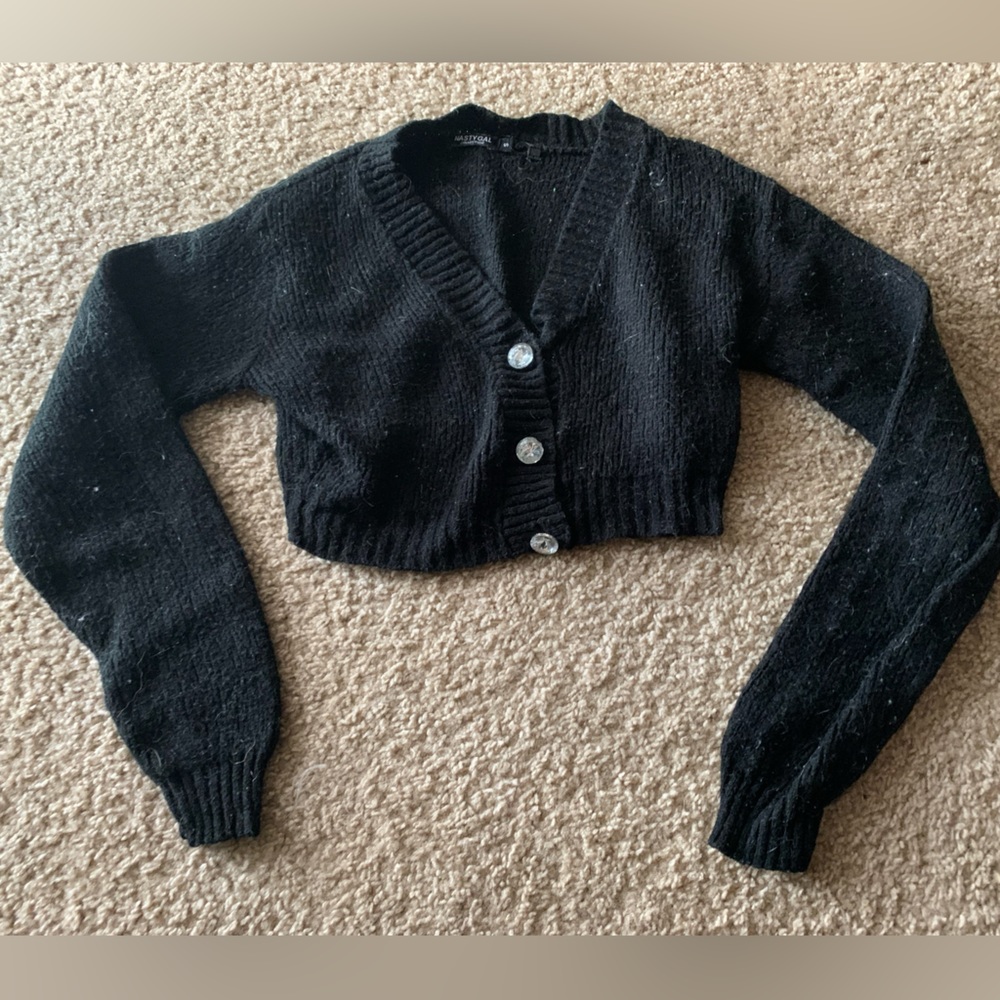 Black Knitted Gem Button Long Sleeve Crop Top
